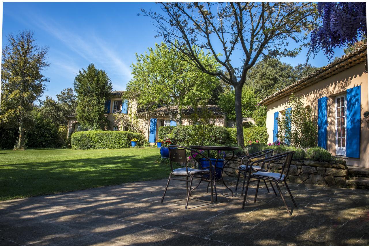 Bed and Breakfast La Ferme Saint-Marc-Jaumegarde Exterior foto